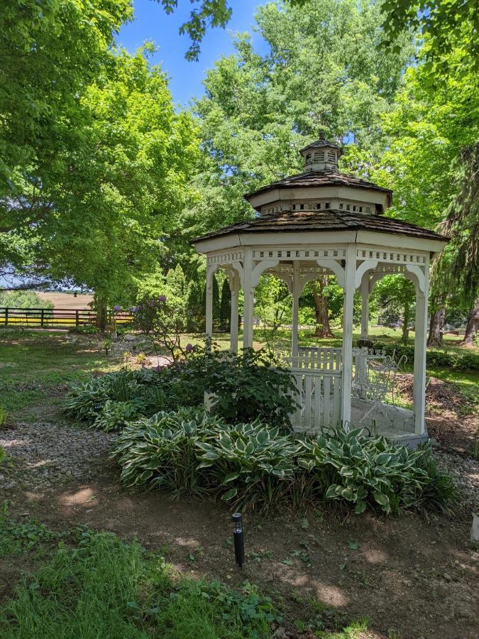 Maple Hill Manor Bed & Breakfast Bed & Breakfast Springfield Exterior photo